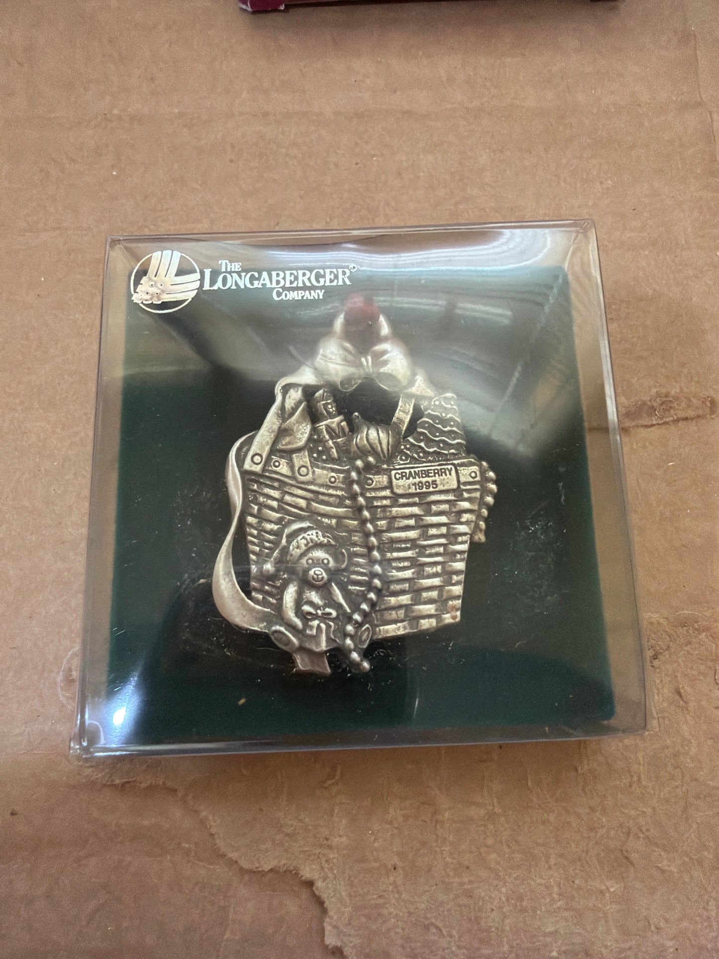Longaberger 1995 Cranberry Basket Pewter Ornament