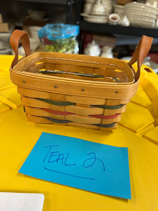 Longaberger woven traditions tea basket with protector