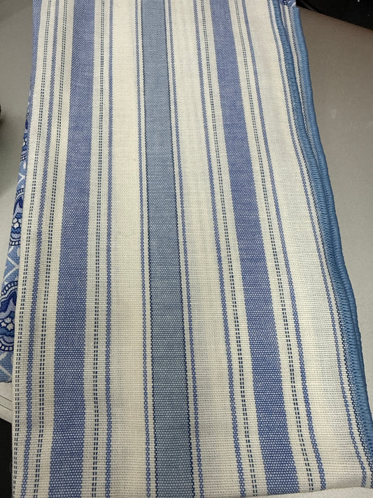 Longaberger single napkin in blue tic
