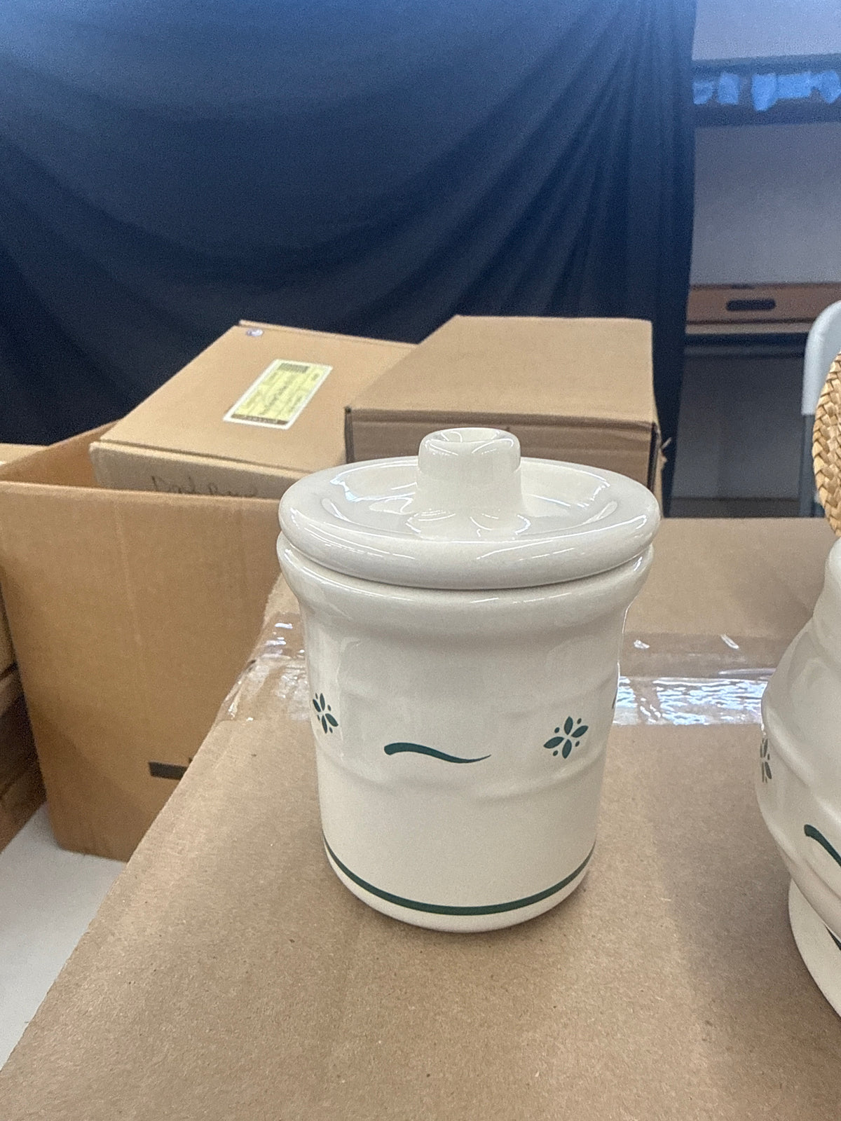 Longaberger condiment croc in heritage green
