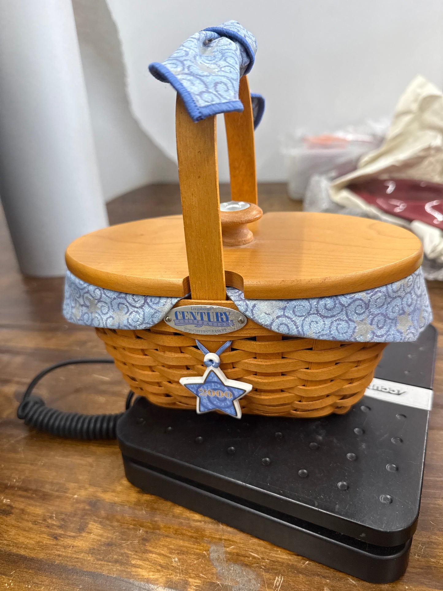 Longaberger 2000 cheers basket with lid, liner, protector, tie on, and handle tie
