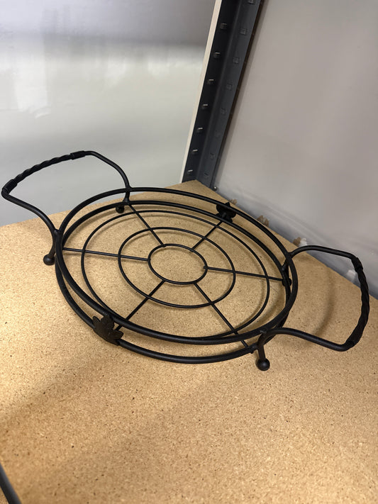 Longaberger wrought iron casserole holder