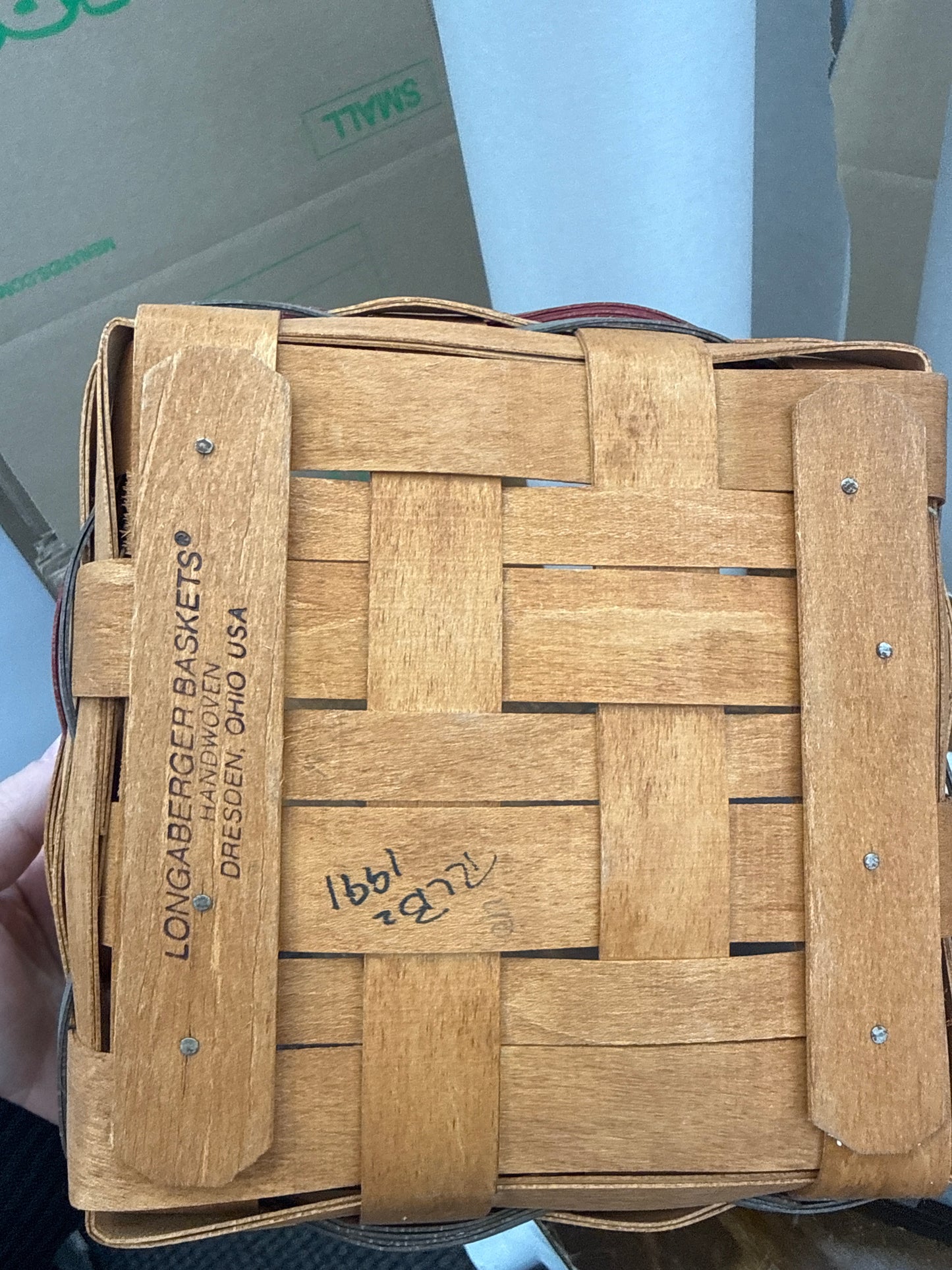 Longaberger 1991 bee basket