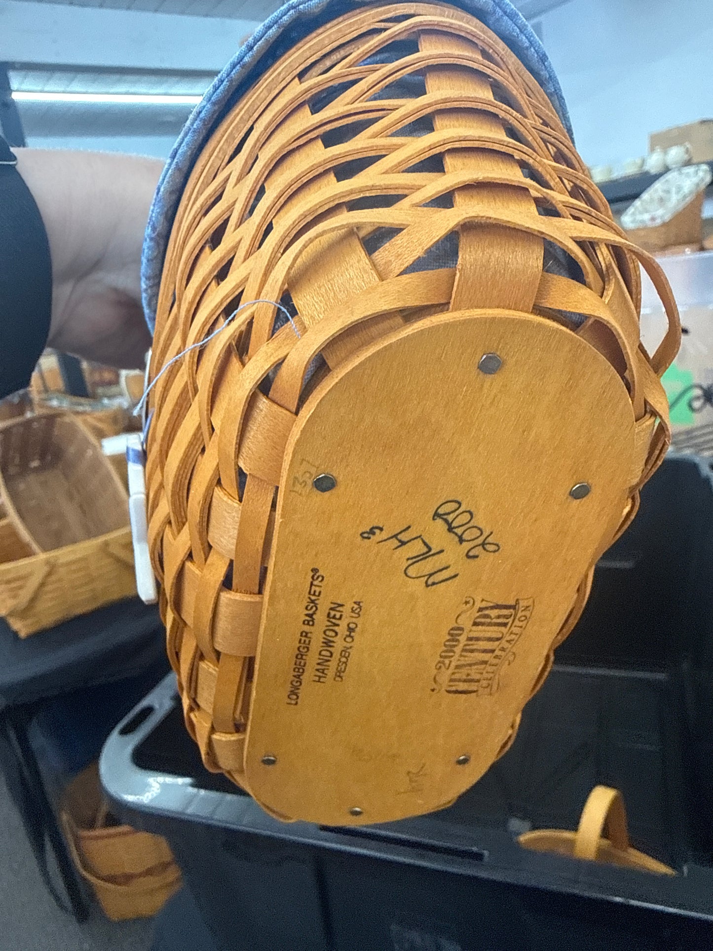 Longaberger 2000 cheers basket with liner, protector, tie on, and handle tie