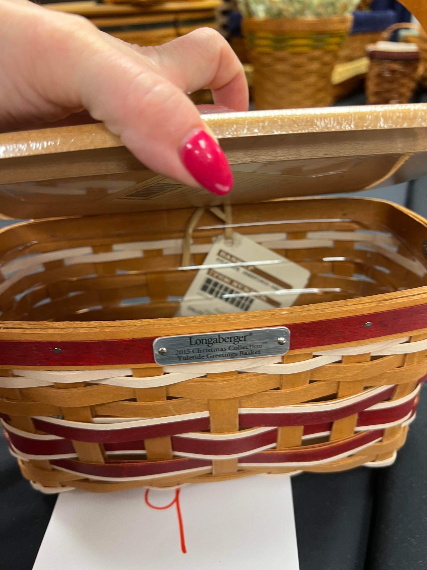 Longaberger 2015 Yuletide Greetings Basket with Lid and Protector