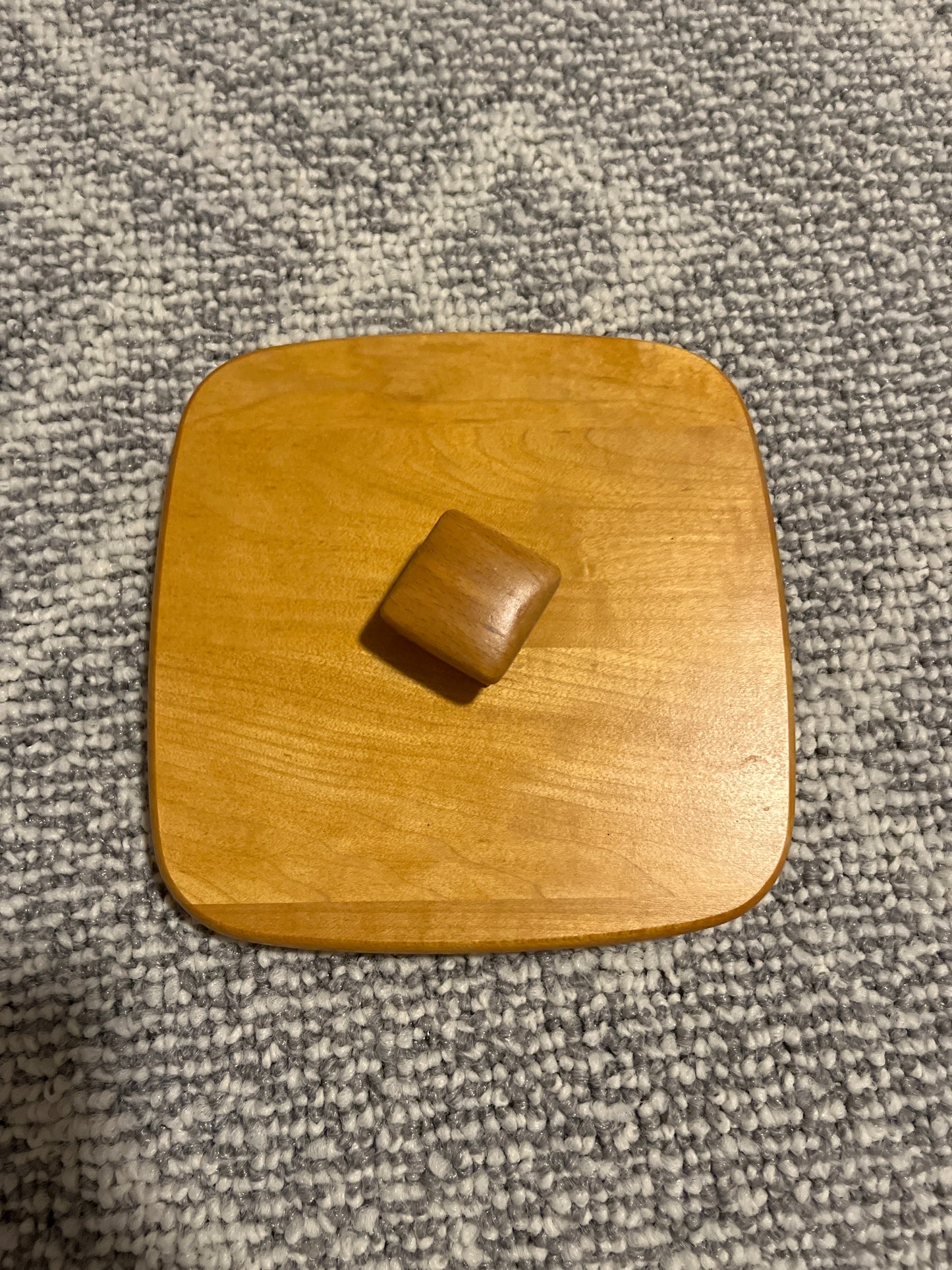 Longaberger 6” square lid