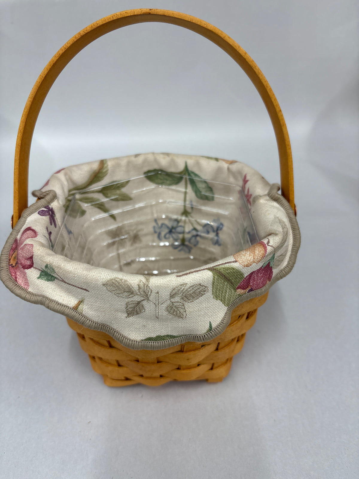Longaberger 2001 Horizon of Hope Basket with Liner and Protector