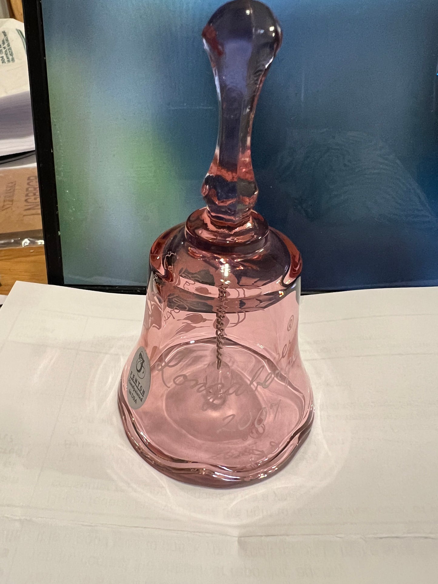 Longaberger/ Fenton 2007 Hope pink Bell