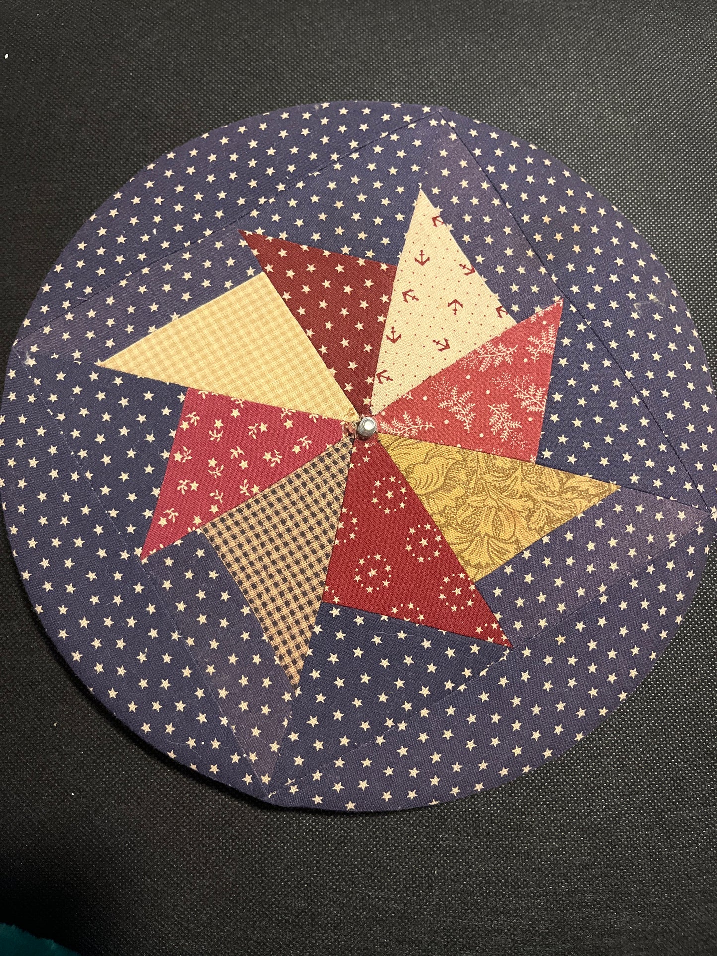 Round 10” patchwork lid — knob missing