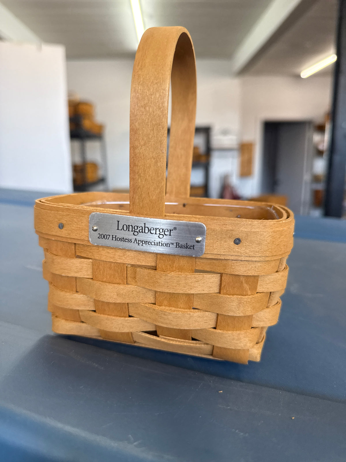 Longaberger 2007 hostess appreciation basket with protector
