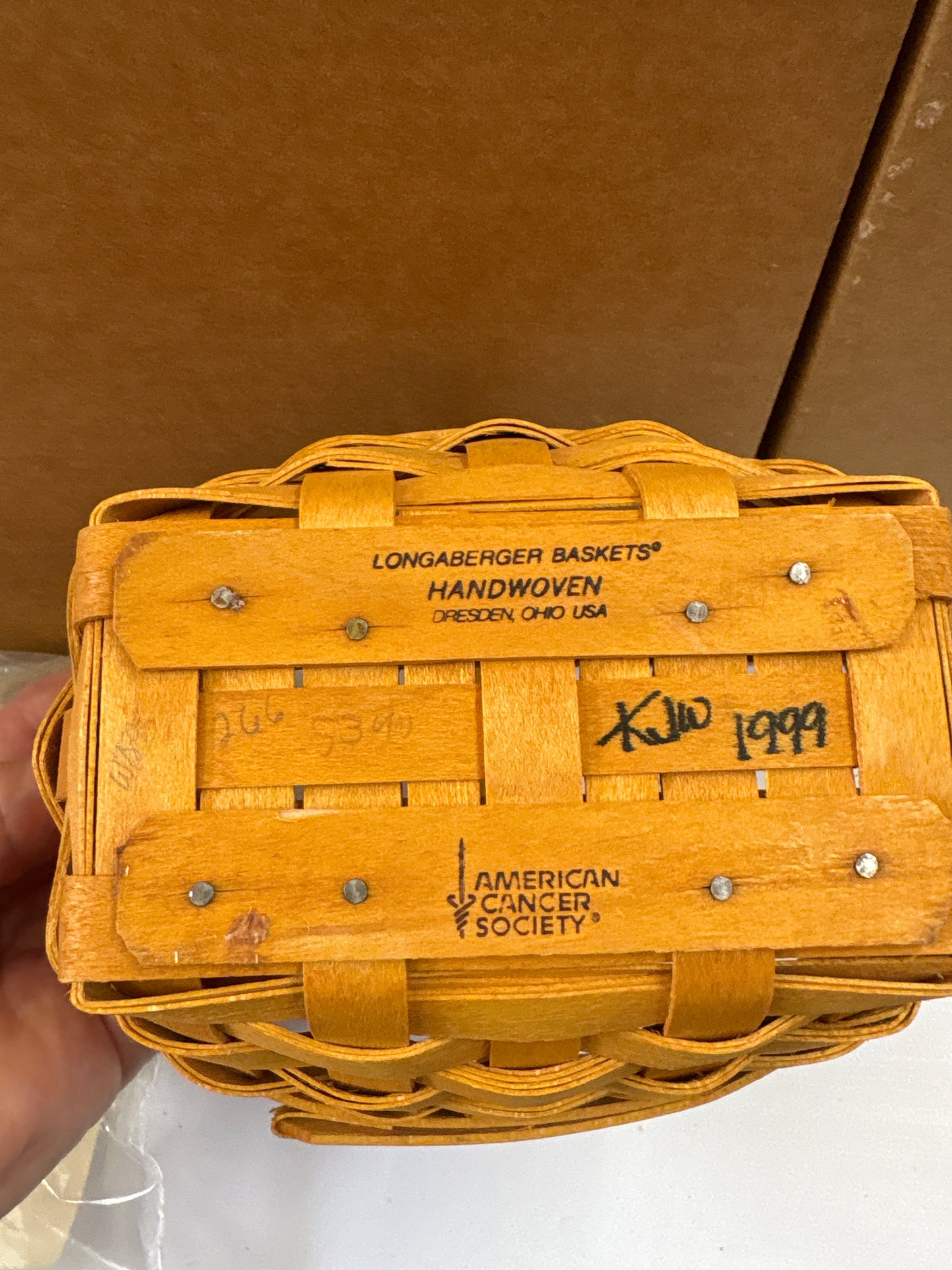 Longaberger 1999 Horizon of Hope Basket with liner and tie-on