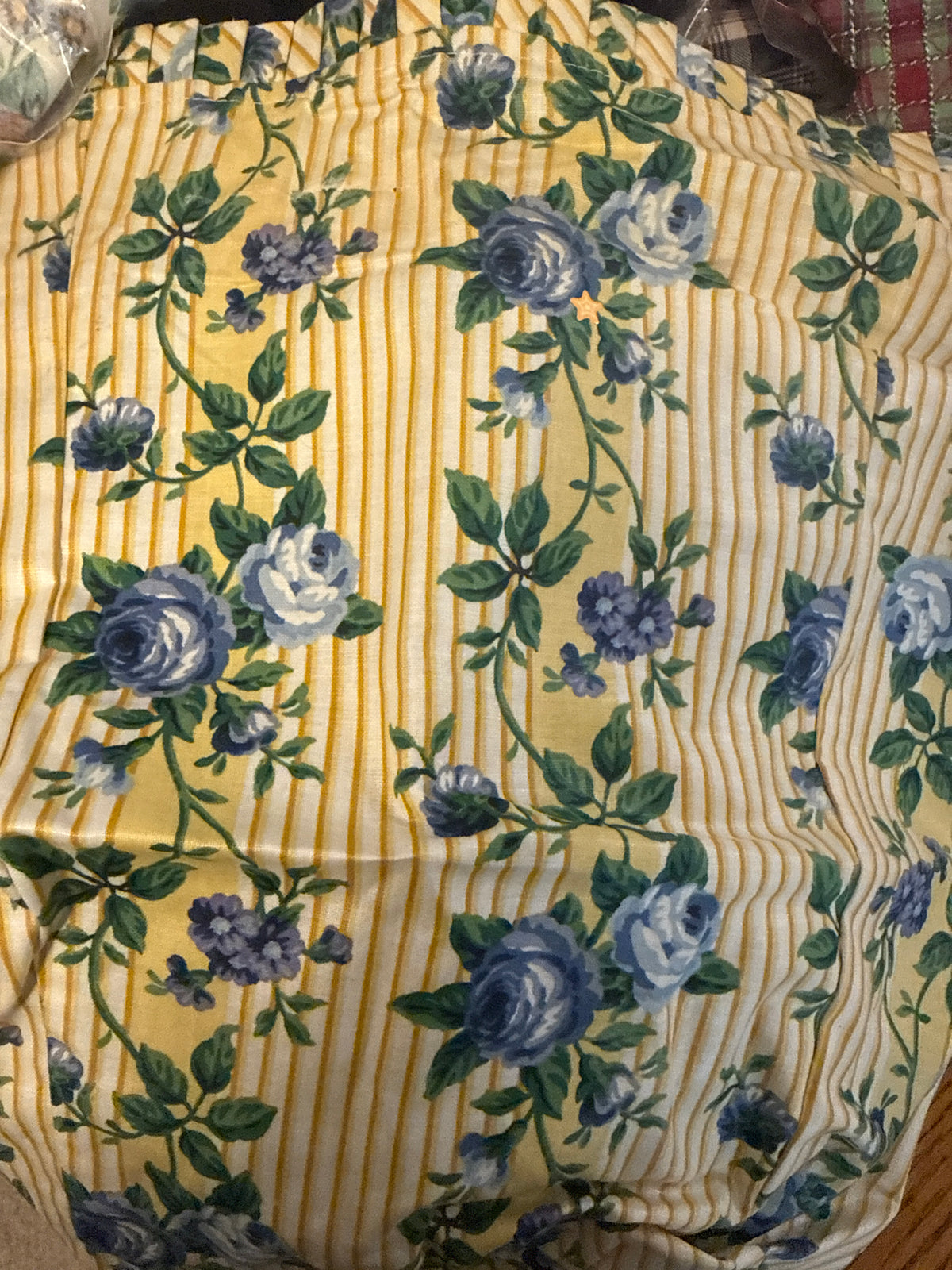 Longaberger small waste liner in rose trellis