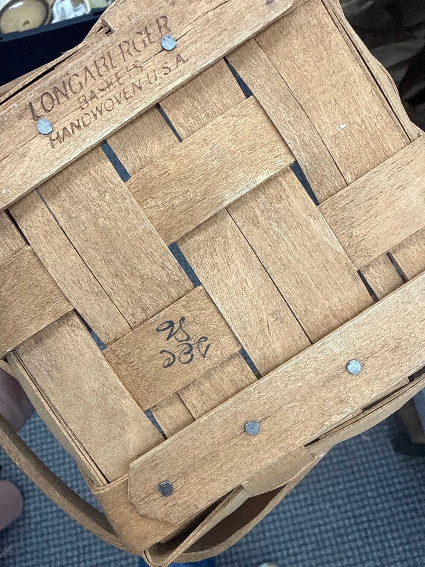 Longaberger 1986 small berry basket