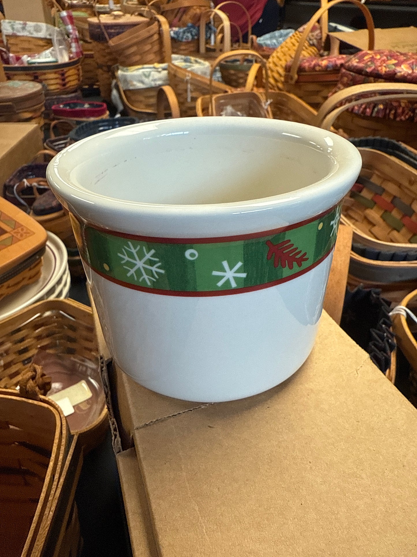 Longaberger Holiday One Pint Croc