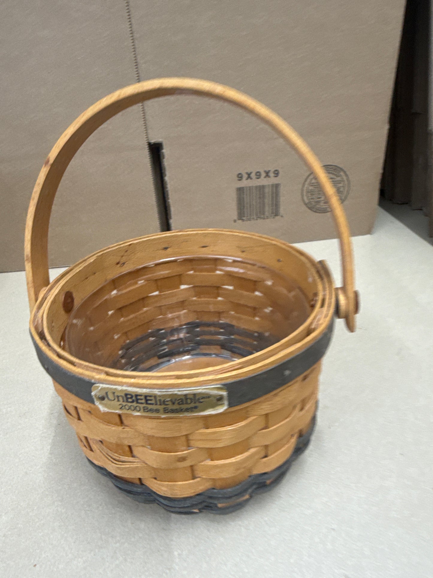 2000 bee basket with protector