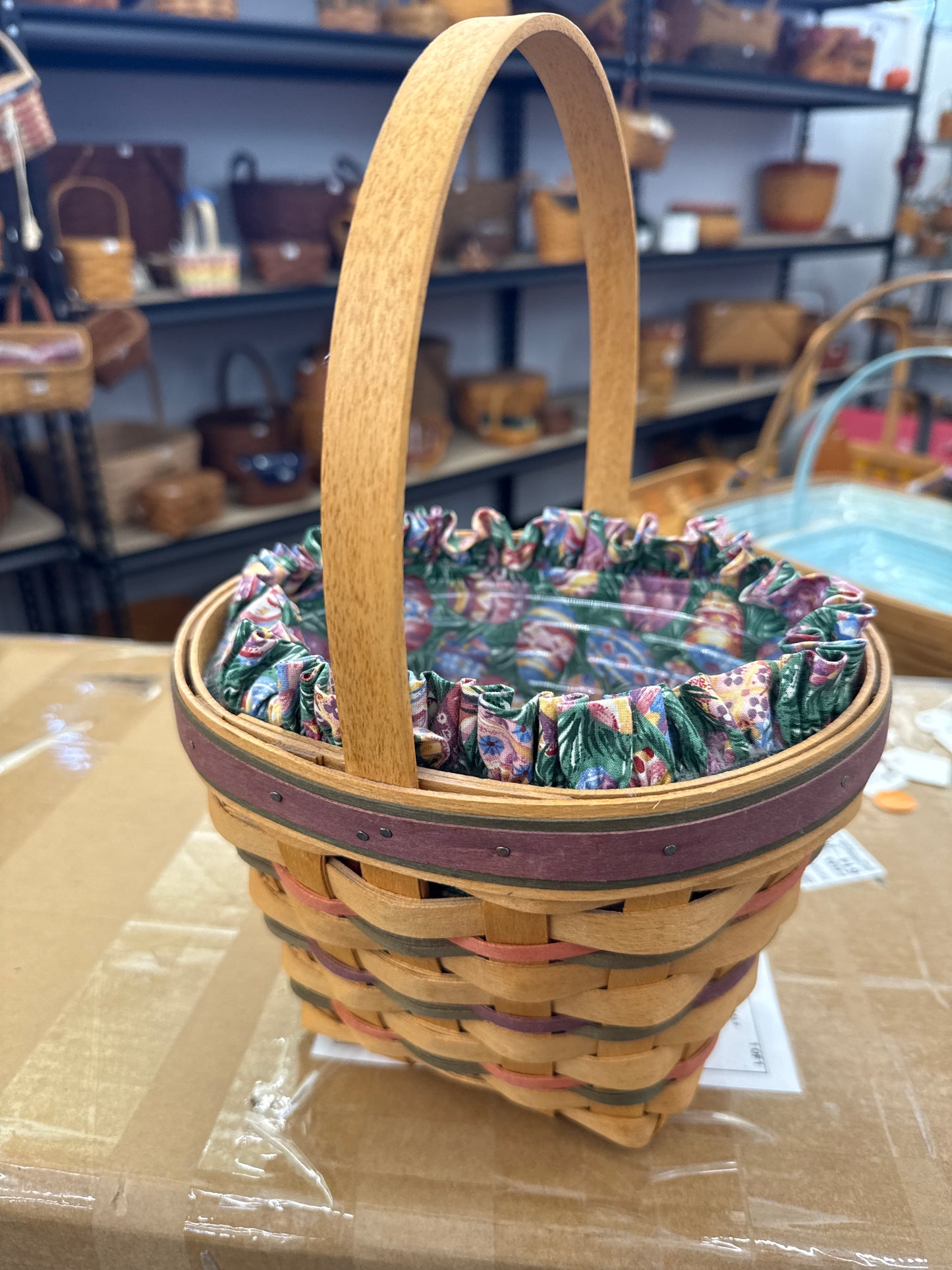 Longaberger 1996 Easter basket with liner and protector