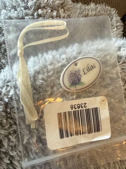Longaberger mini lilac tie on