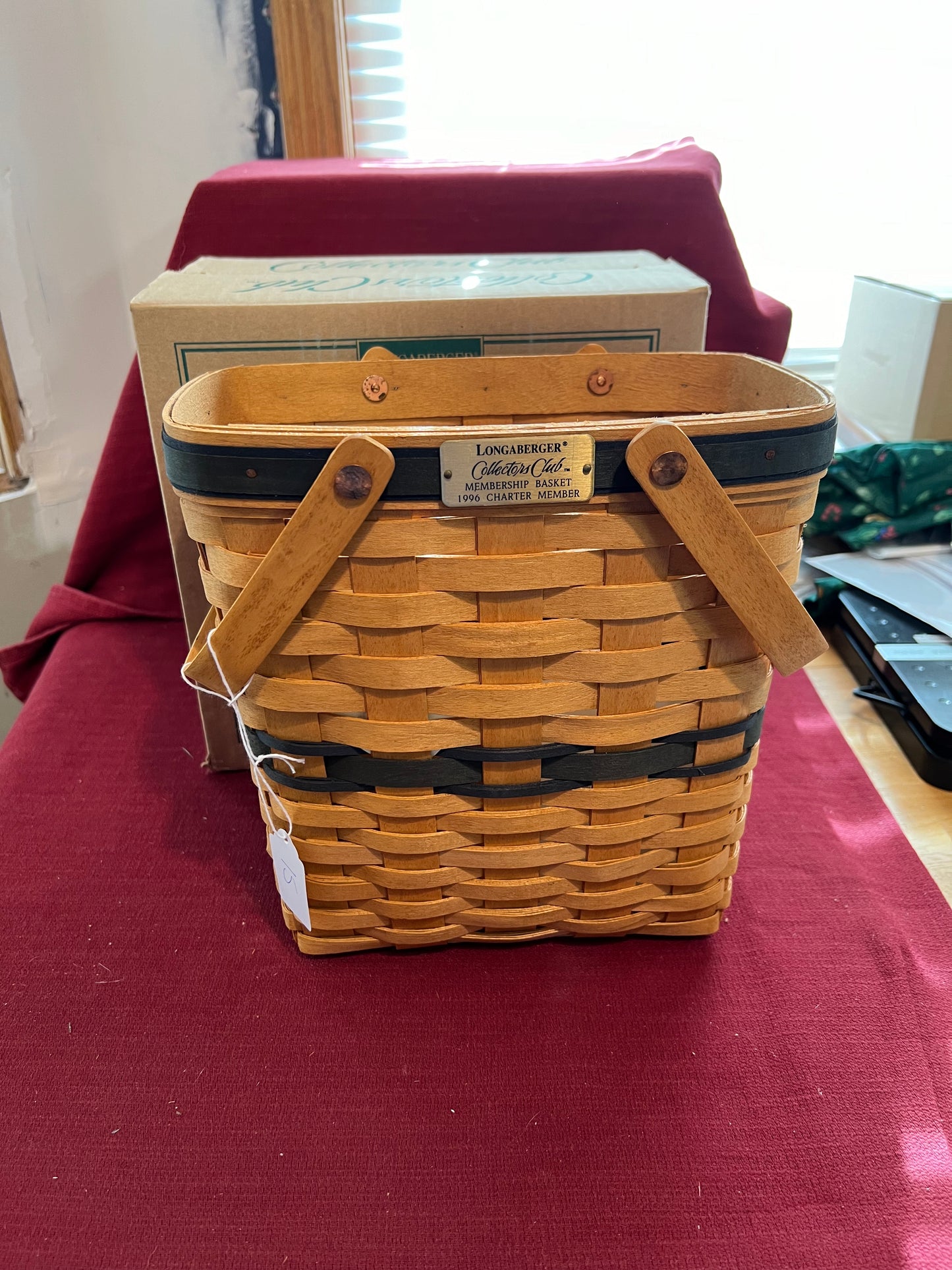 Longaberger Collectors Club 1996 Charter Member Basket