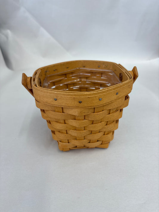 Longaberger 2001 Horizon of Hope with Protector in Warm Brown (scuff marks on bottom, see photo)