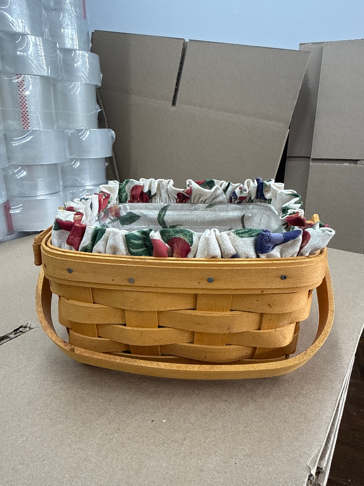 Longaberger medium berry basket with liner and protector