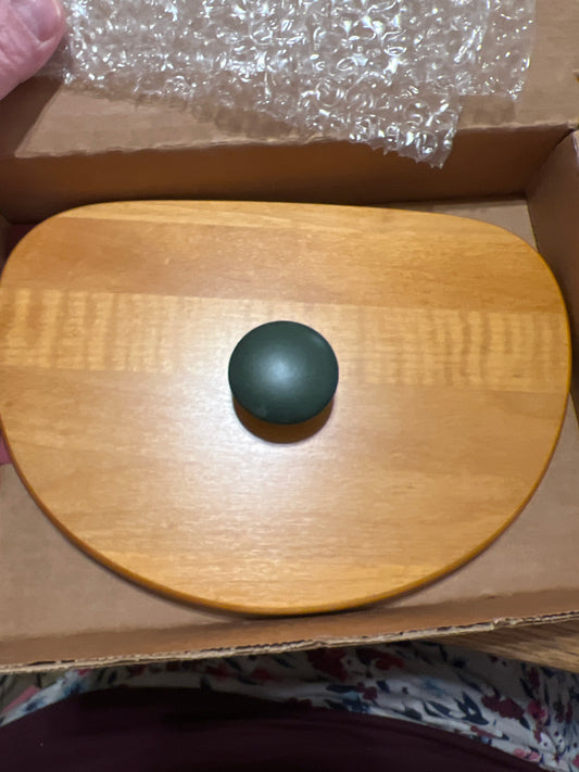 Longaberger 1998 glad tidings lid with green knob