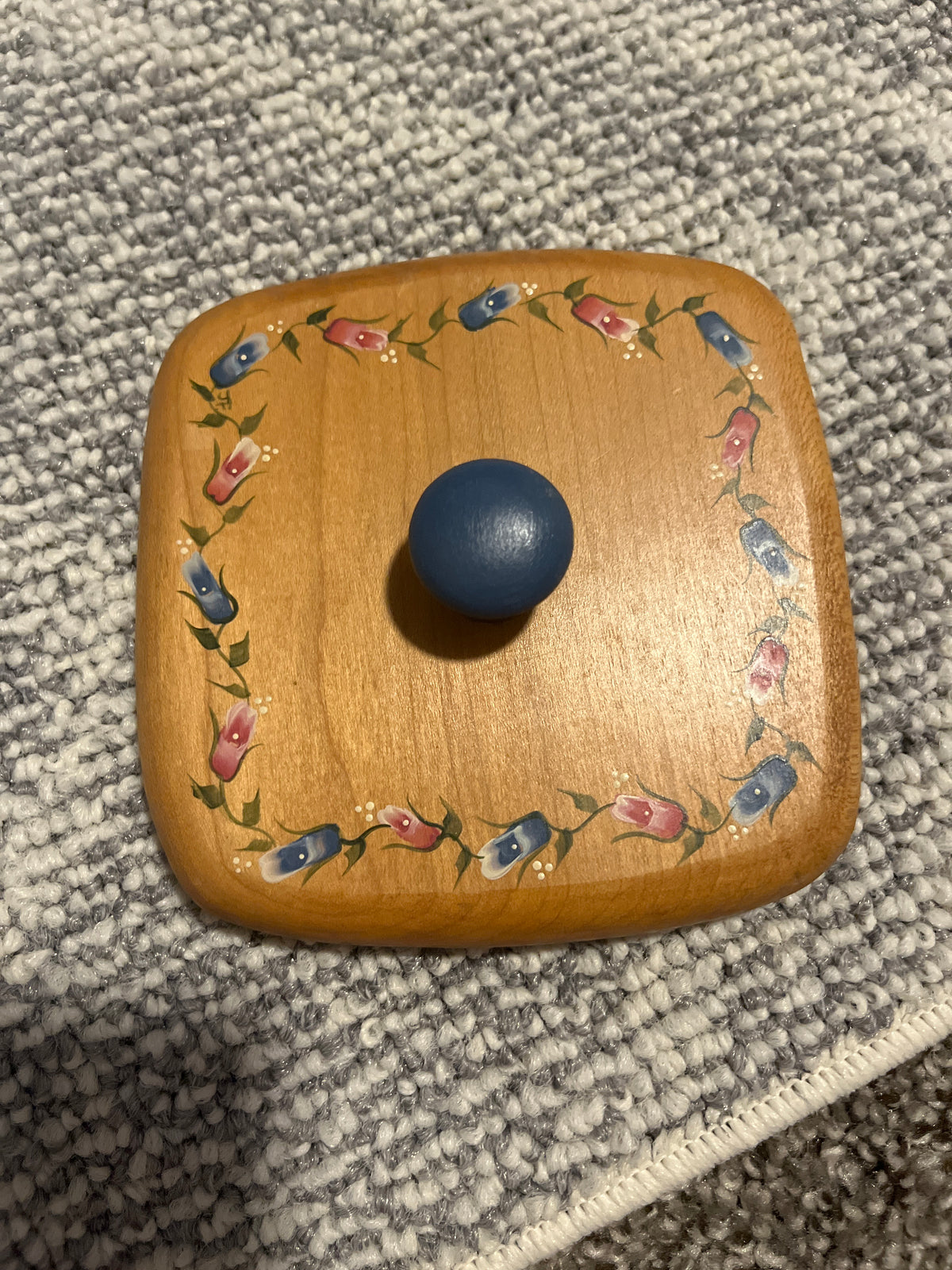 5” square lid