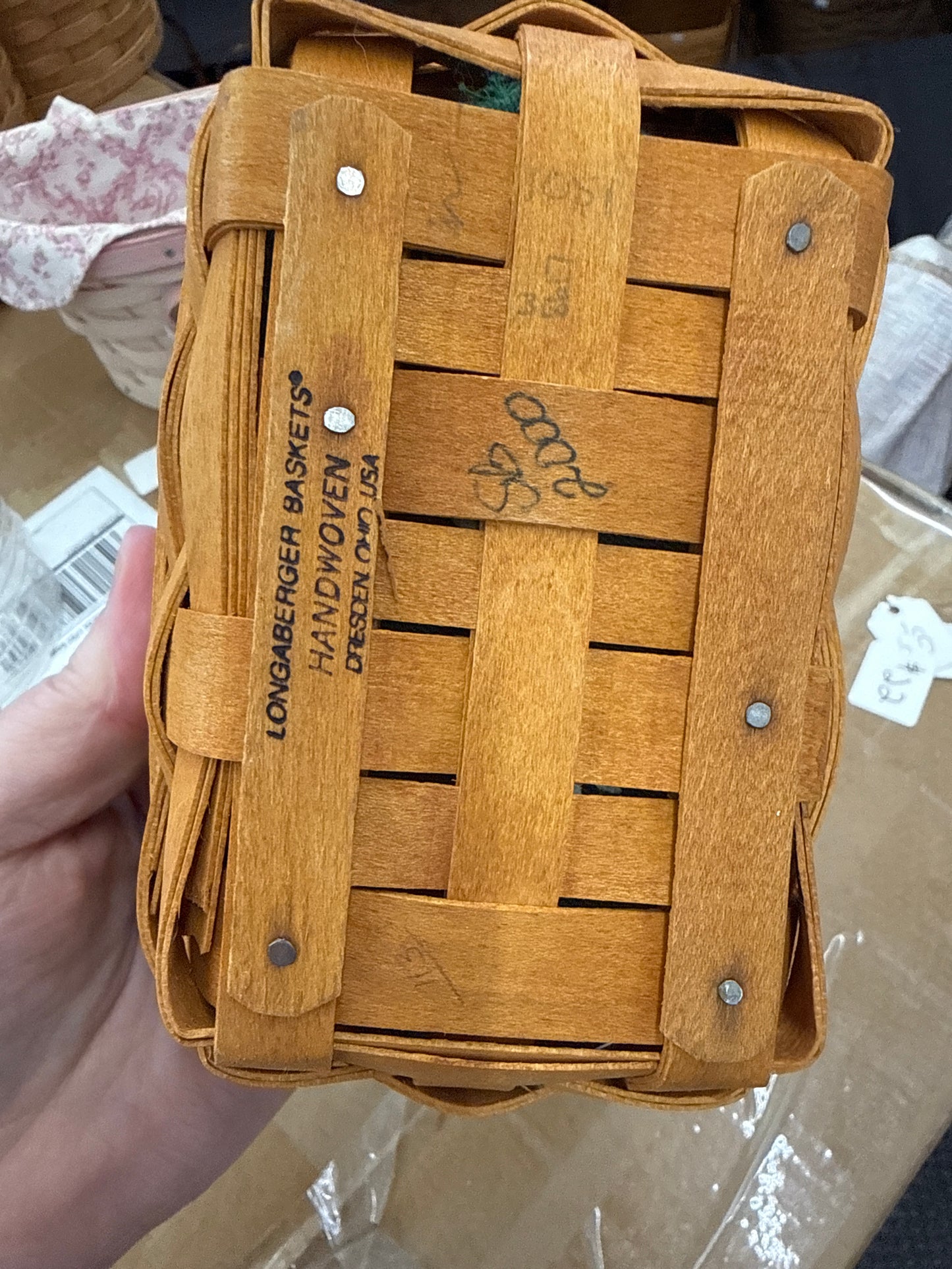 Longaberger parsley basket with liner and protector