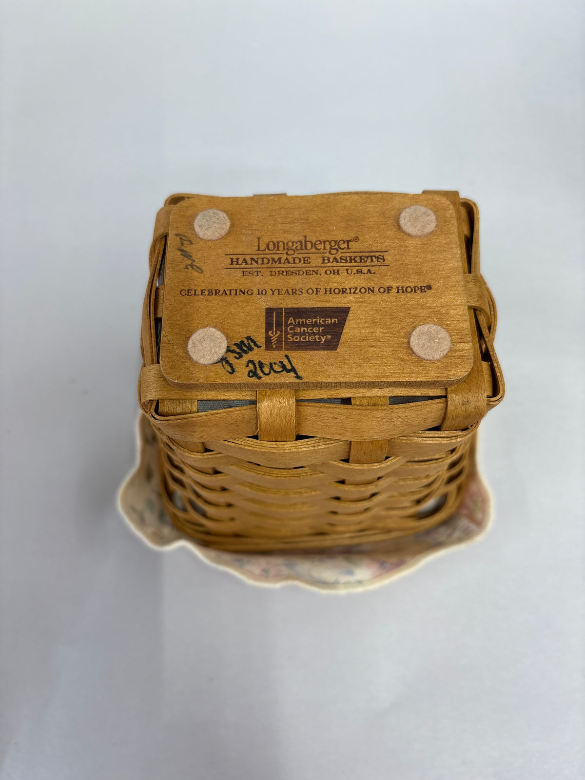 Longaberger 2004 Horizon of Hope Basket with Liner, Protector in Warm Brown