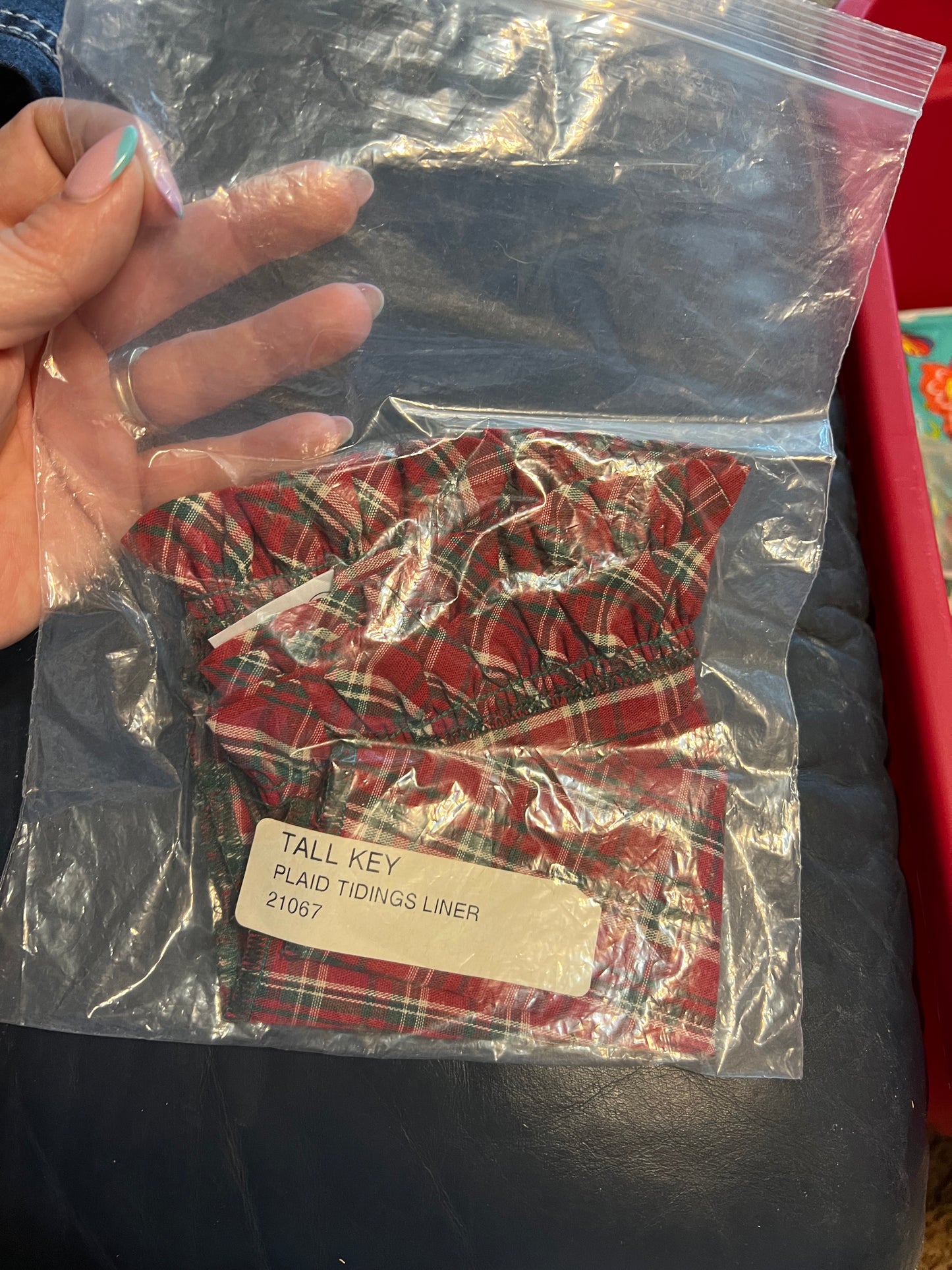 Longaberger tall key liner in plaid tidings