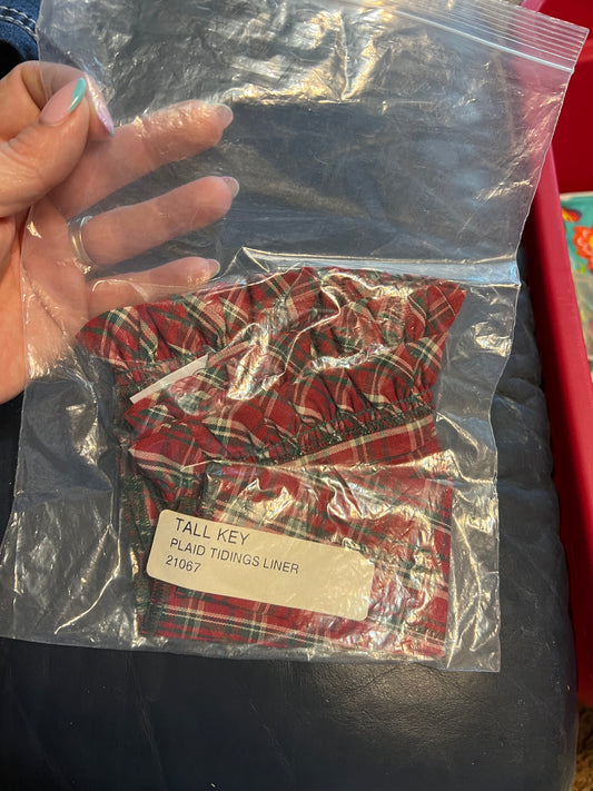 Longaberger tall key liner in plaid tidings