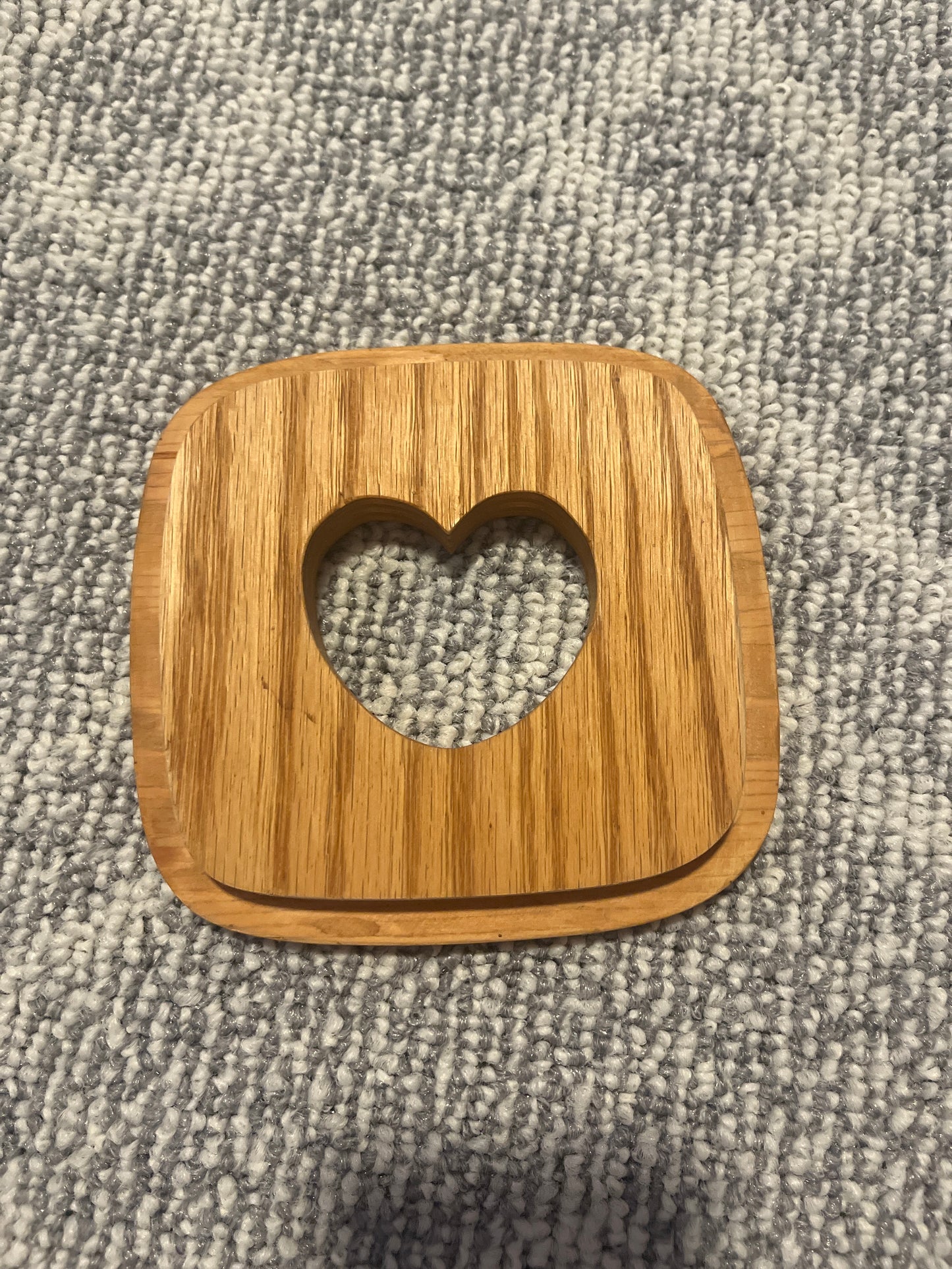 5.5” lid w/ heart cut out