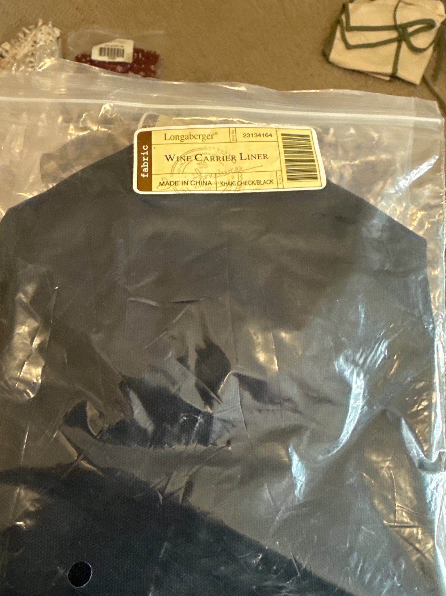 Longaberger wine carrier liner in khaki check/black