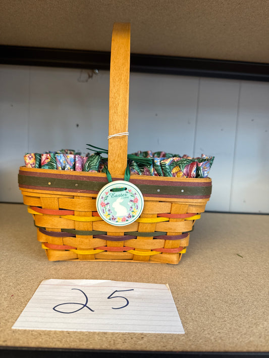 Longaberger 1998 Easter basket, with liner, protector, tie on, grass filling