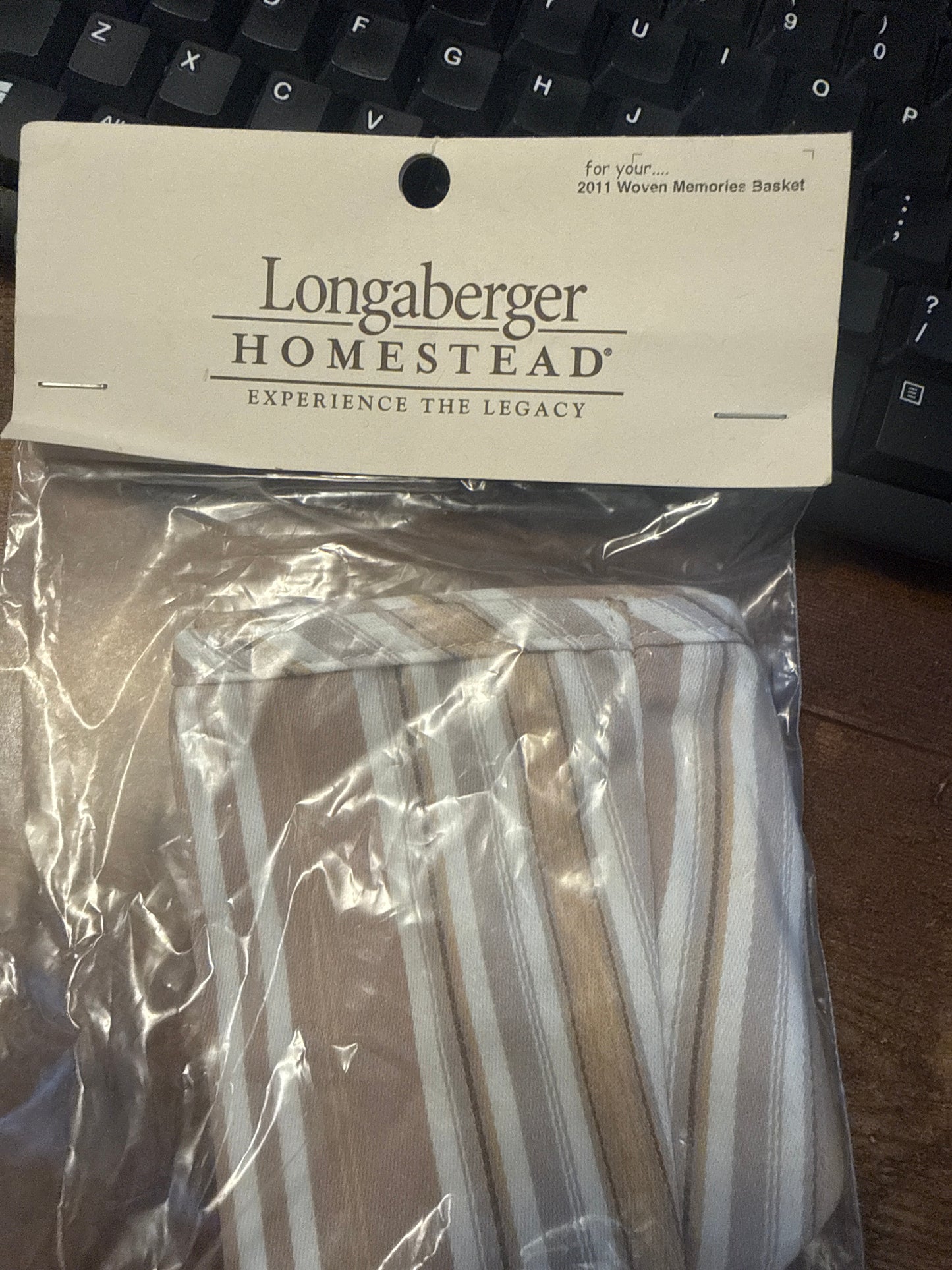 Longaberger 2011 woven memories liner