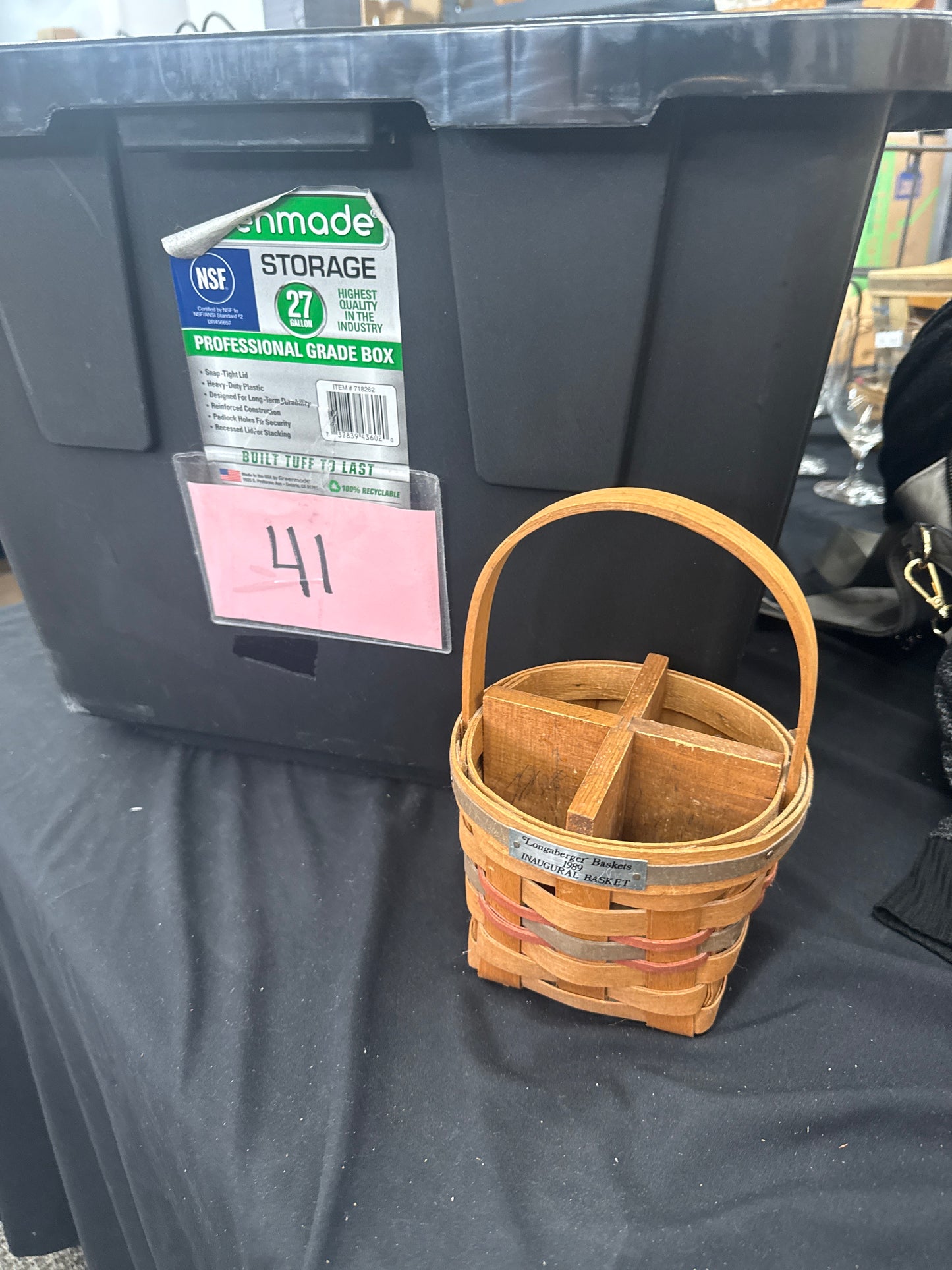 Longaberger 1989 inaugural basket with divider