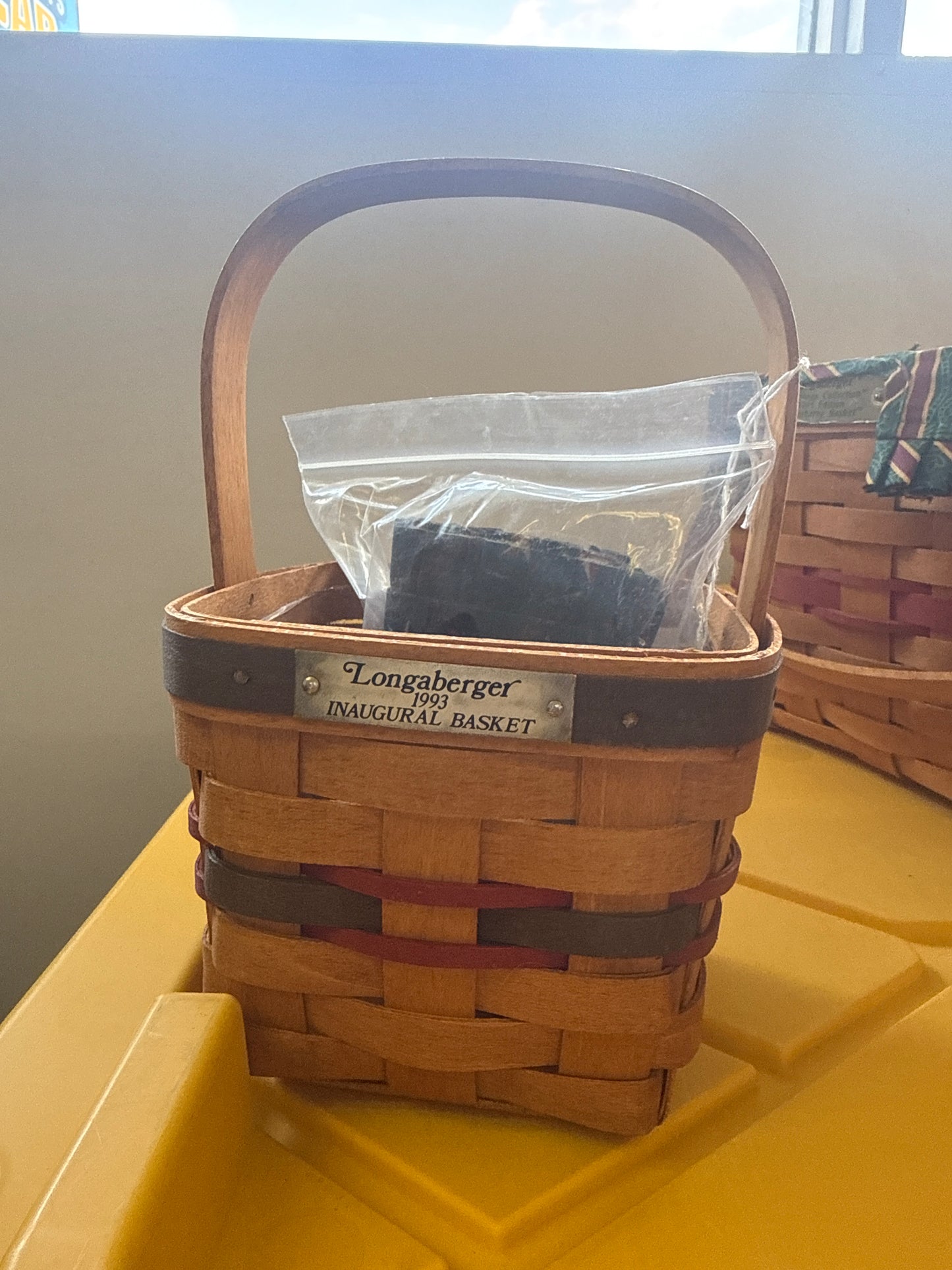 Longaberger 1993 inaugural basket with liner and protector