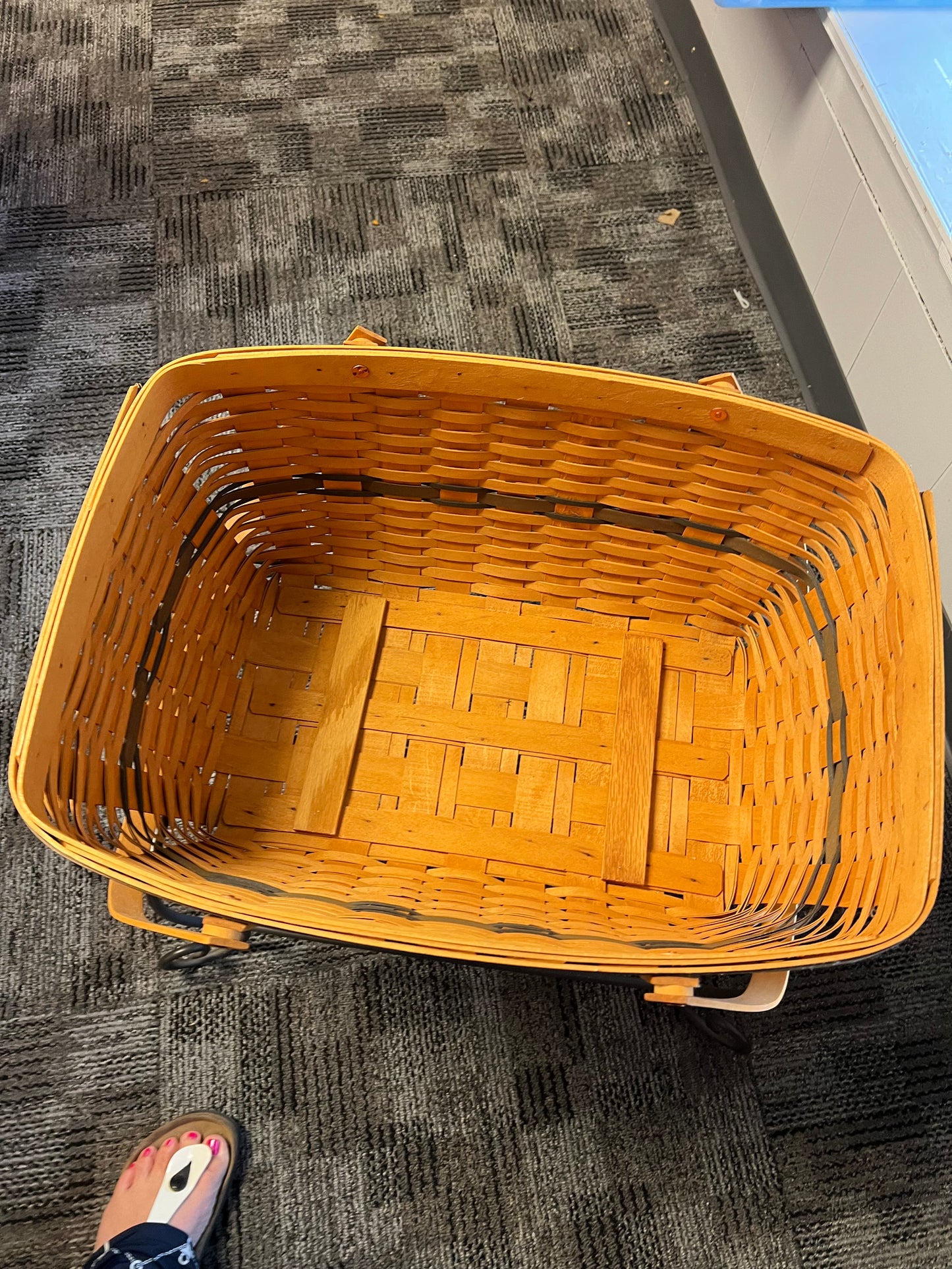 Longaberger traditions basket with lid on wrought iron stand