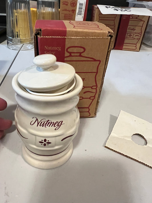 Longaberger nutmeg red spice jar