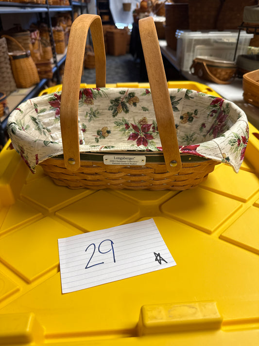 Longaberger 2006 Nature’s Garland basket with liner and protector