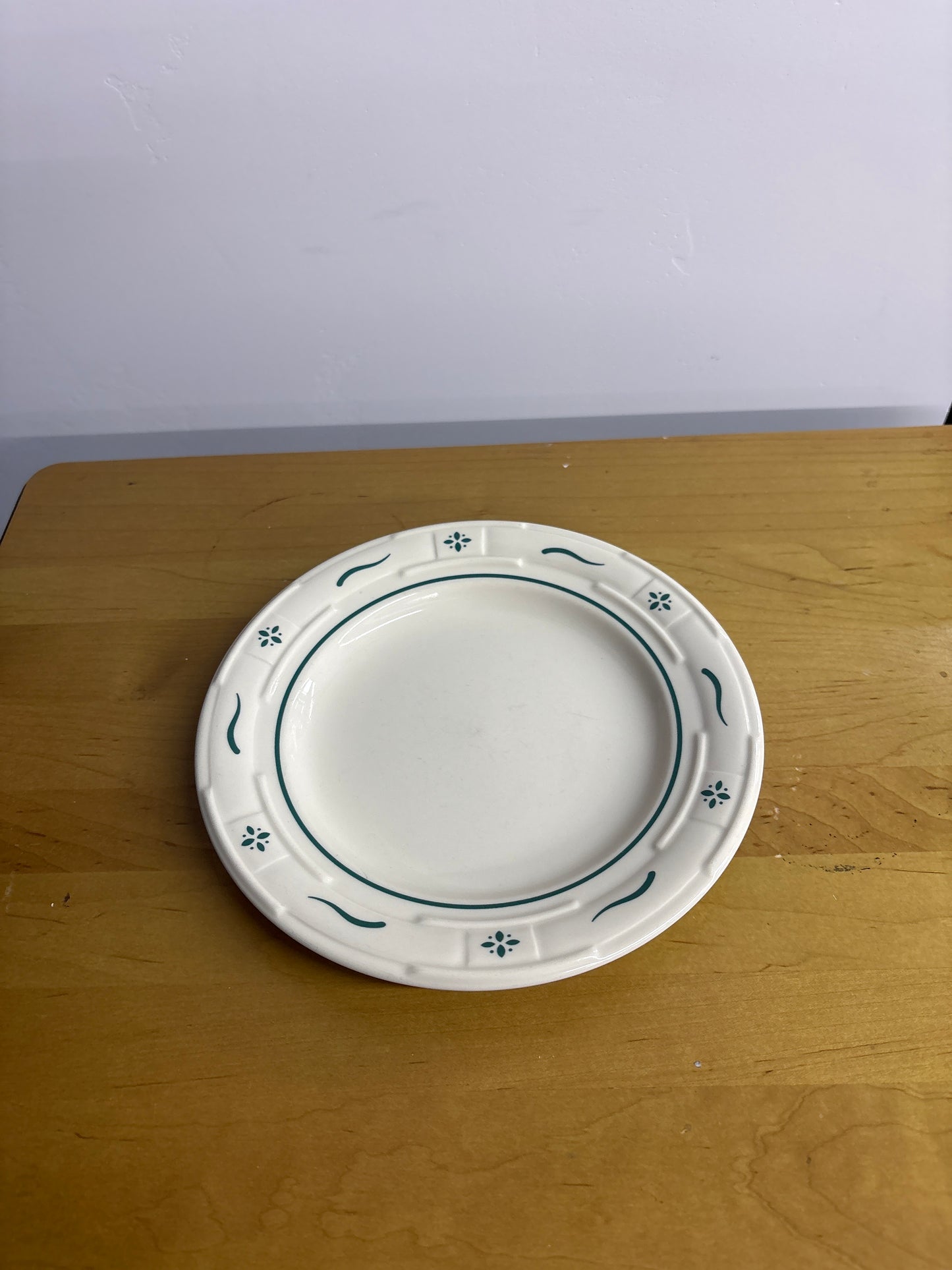 Longaberger Bread and Butter Plate in Heritage Green