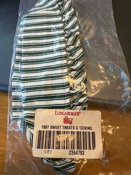 Longaberger sweet treats liner in green ticking