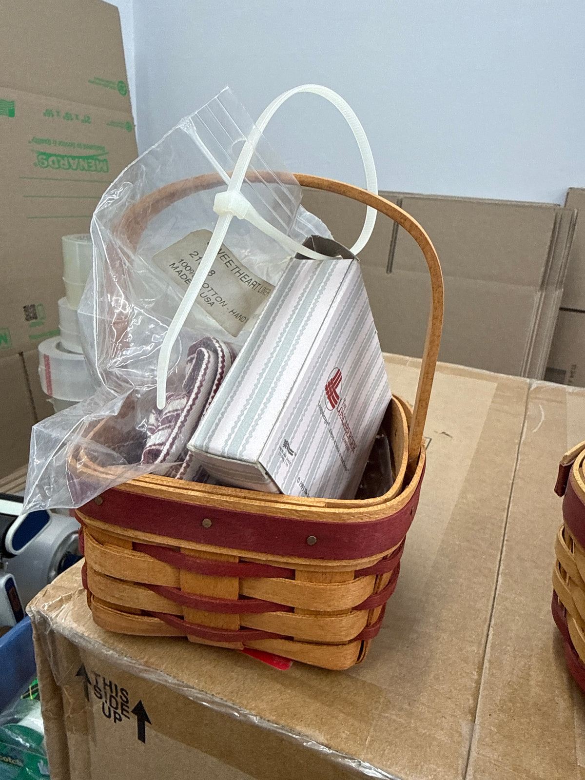 Longaberger sweetheart basket with liner, protector, and tie on