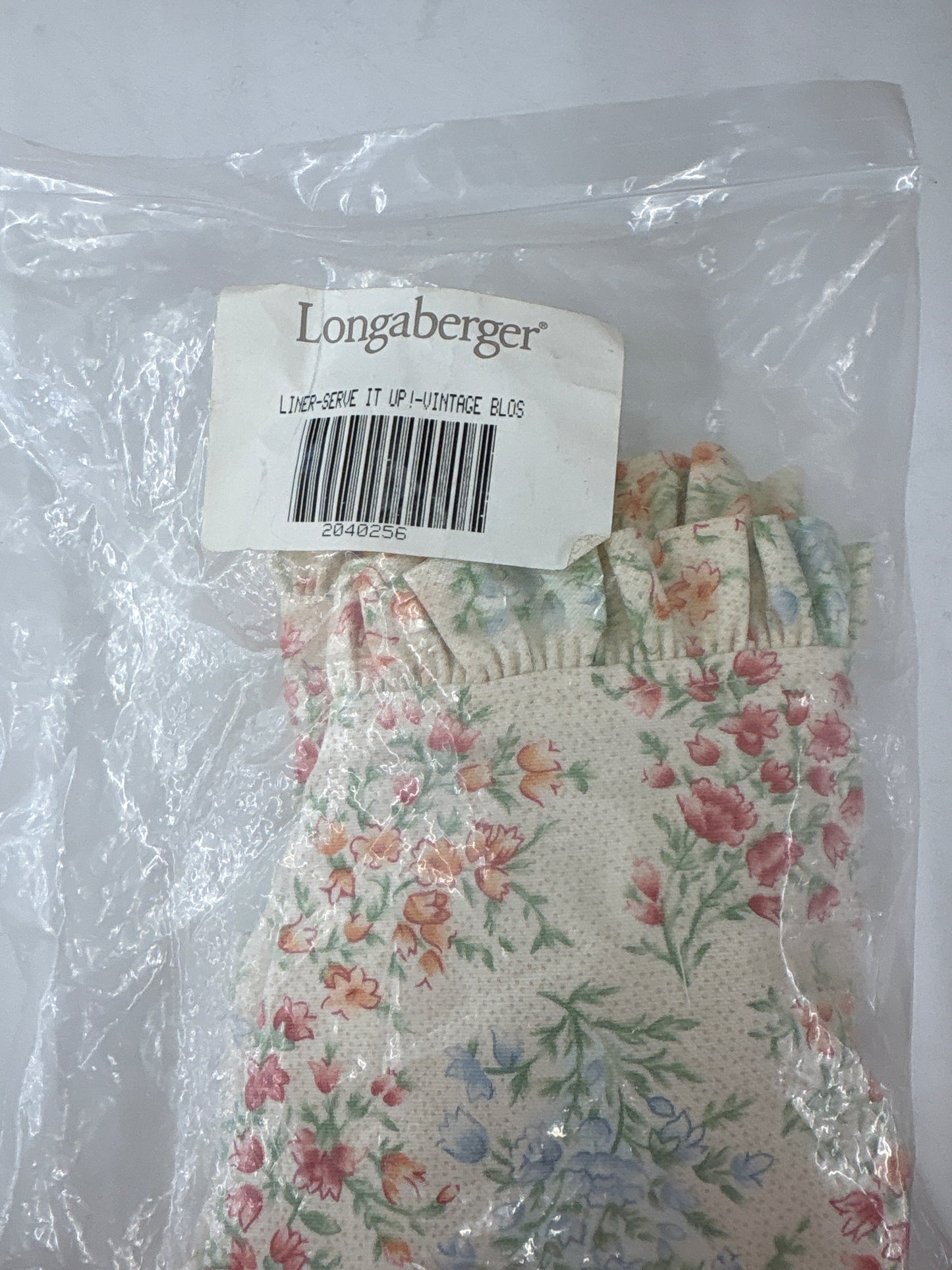 Longaberger Serve It Up! liner in Vintage Blossoms
