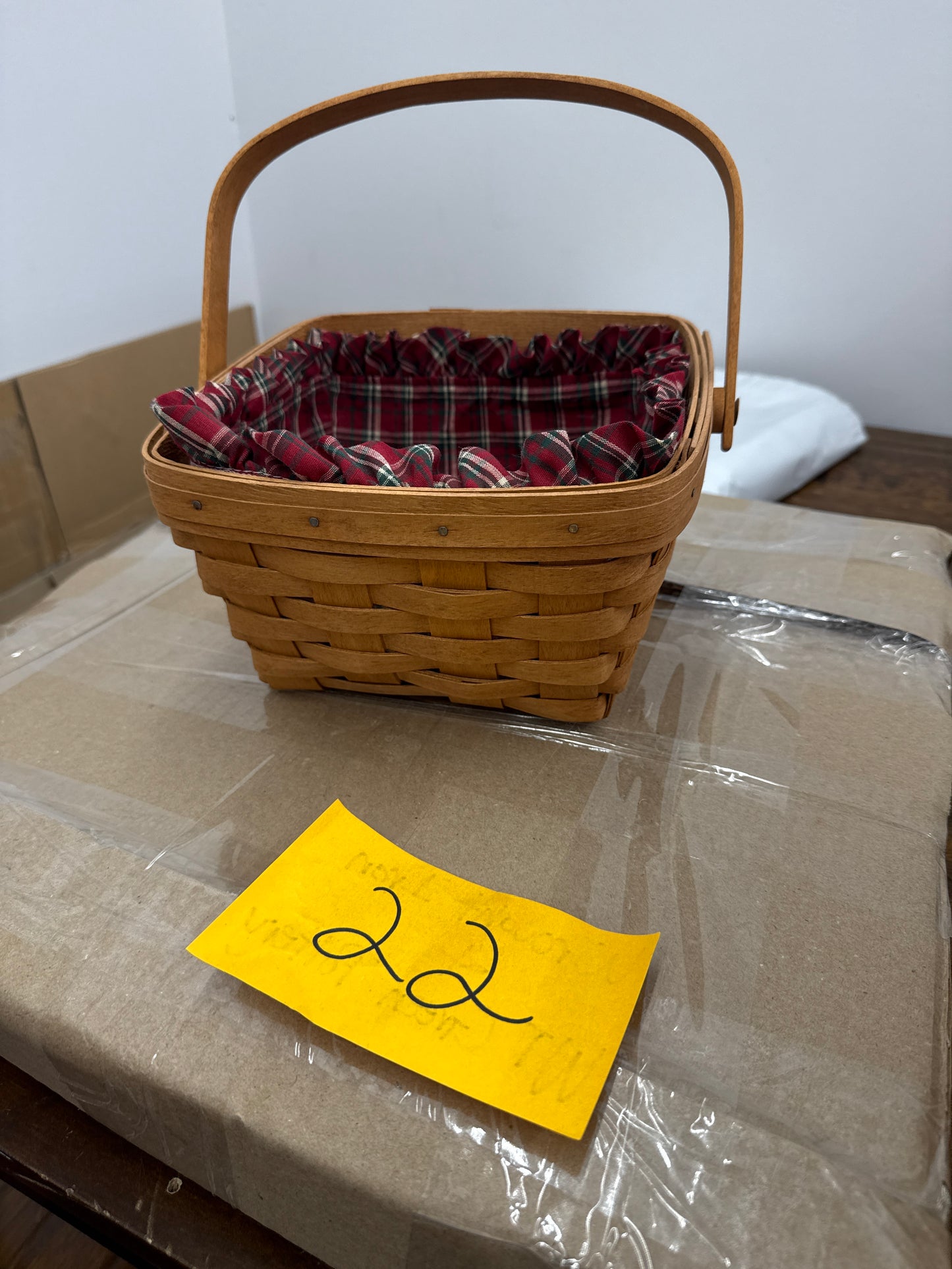 Longaberger large berry with liner