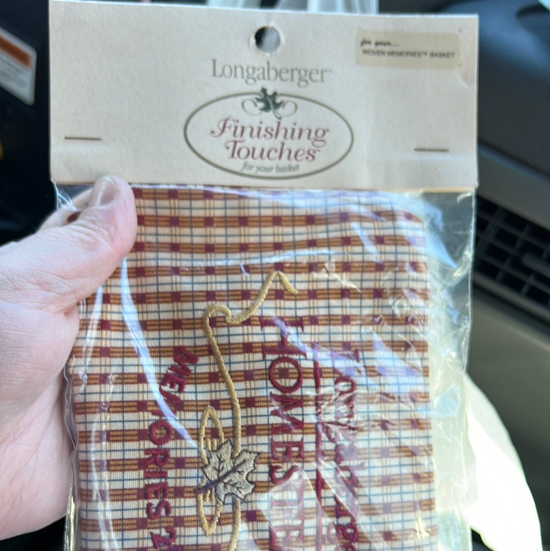 Homestead woven memories basket liner