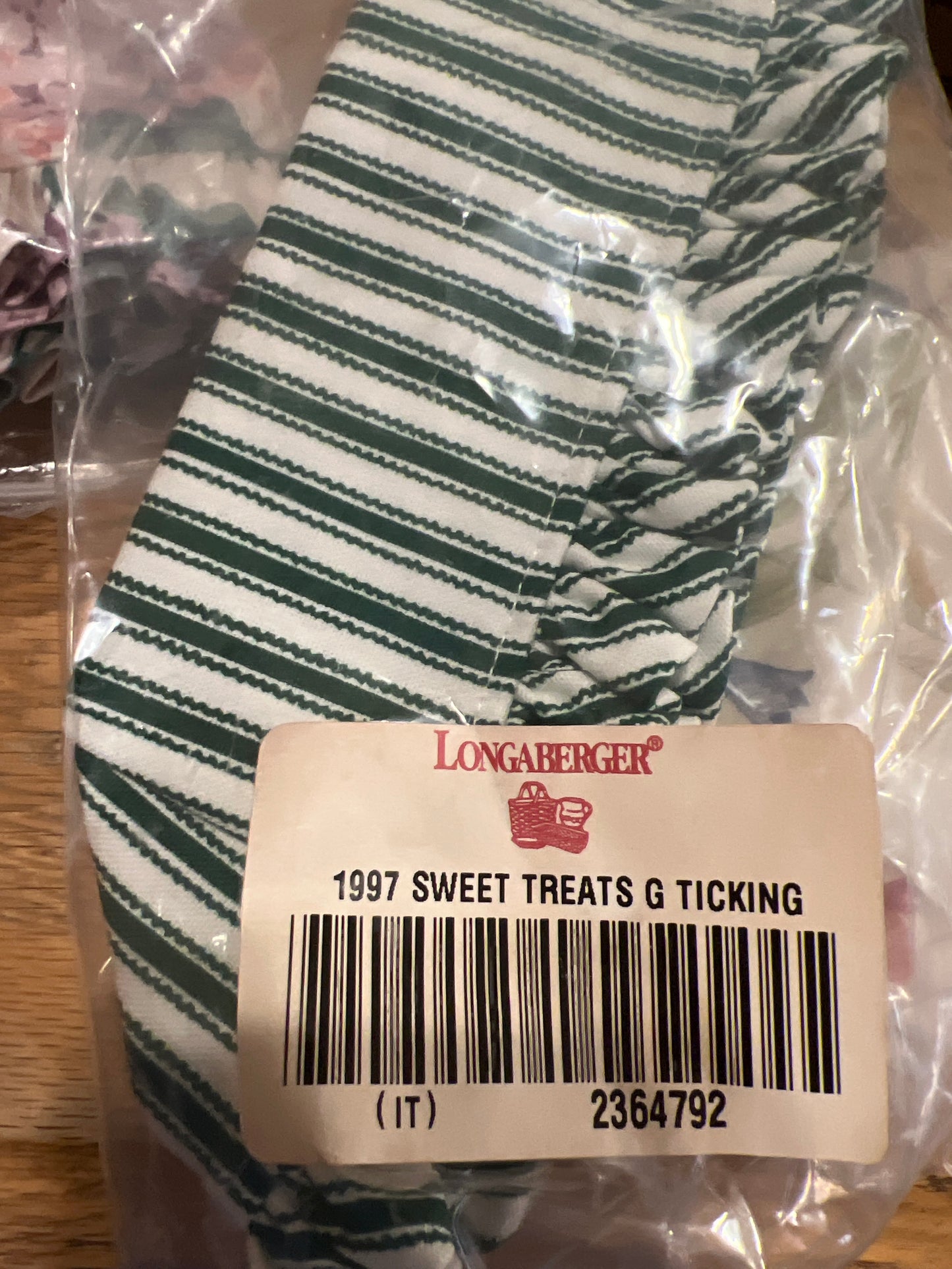 Longaberger sweetest treats liner in green ticking