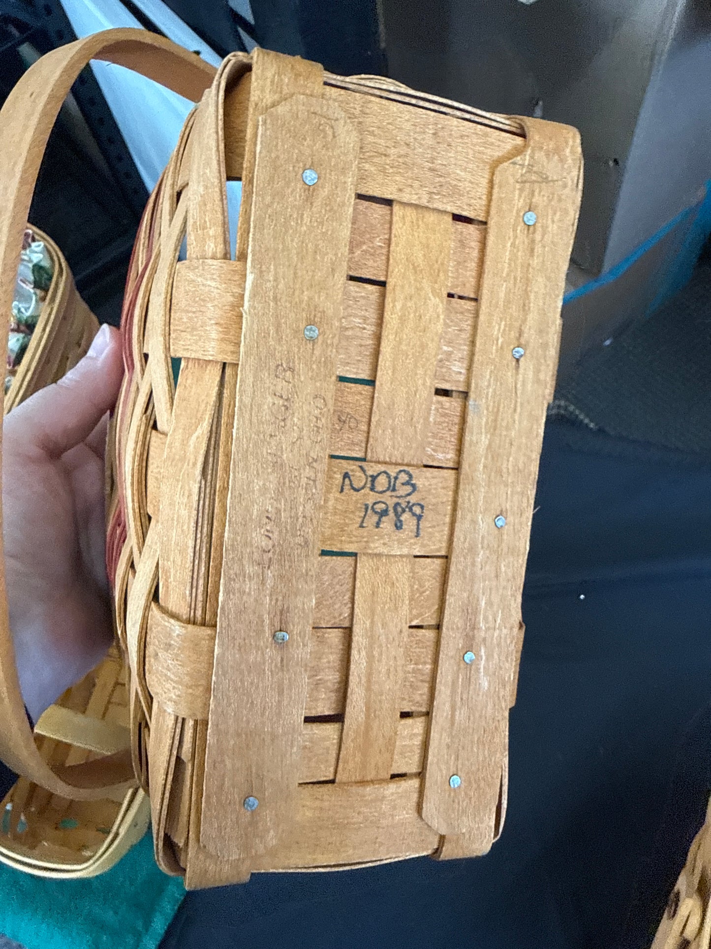 Longaberger 1989 holiday memory basket
