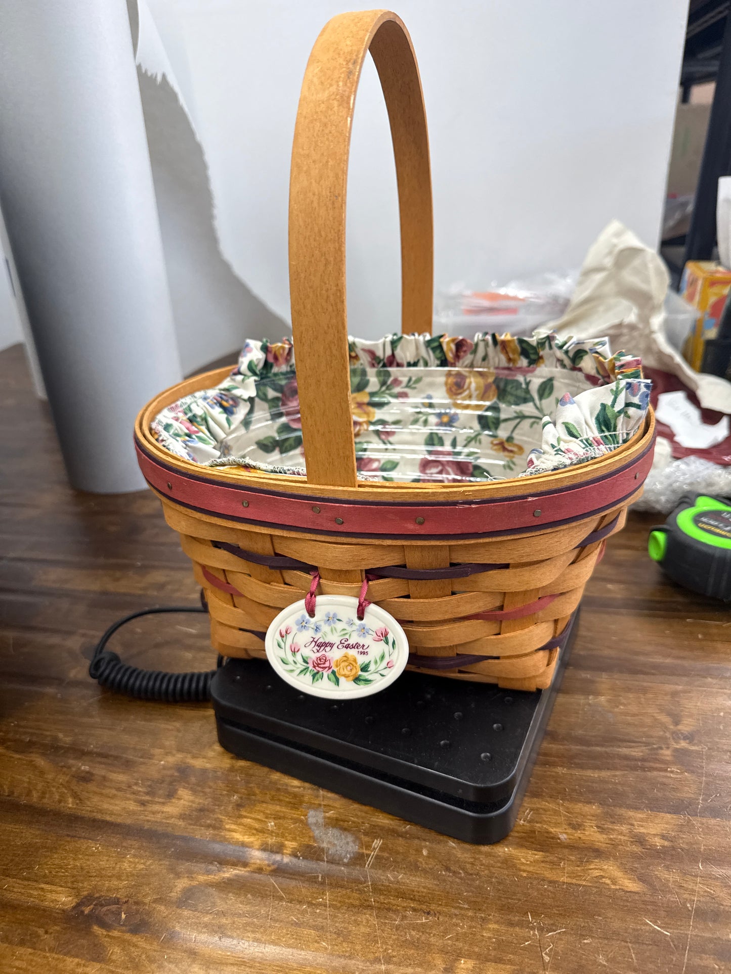 Longaberger 1995 Easter basket with liner and protector, and tie on