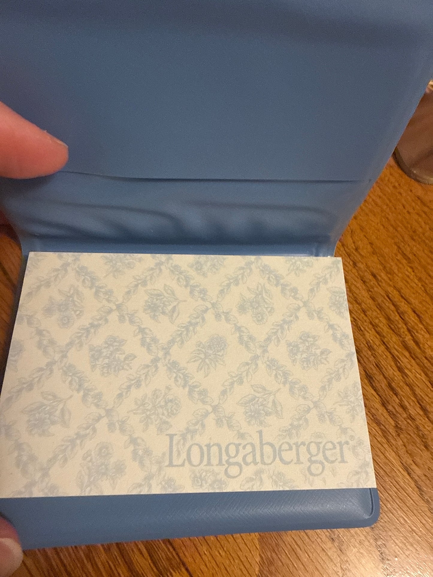 Longaberger post it note holder