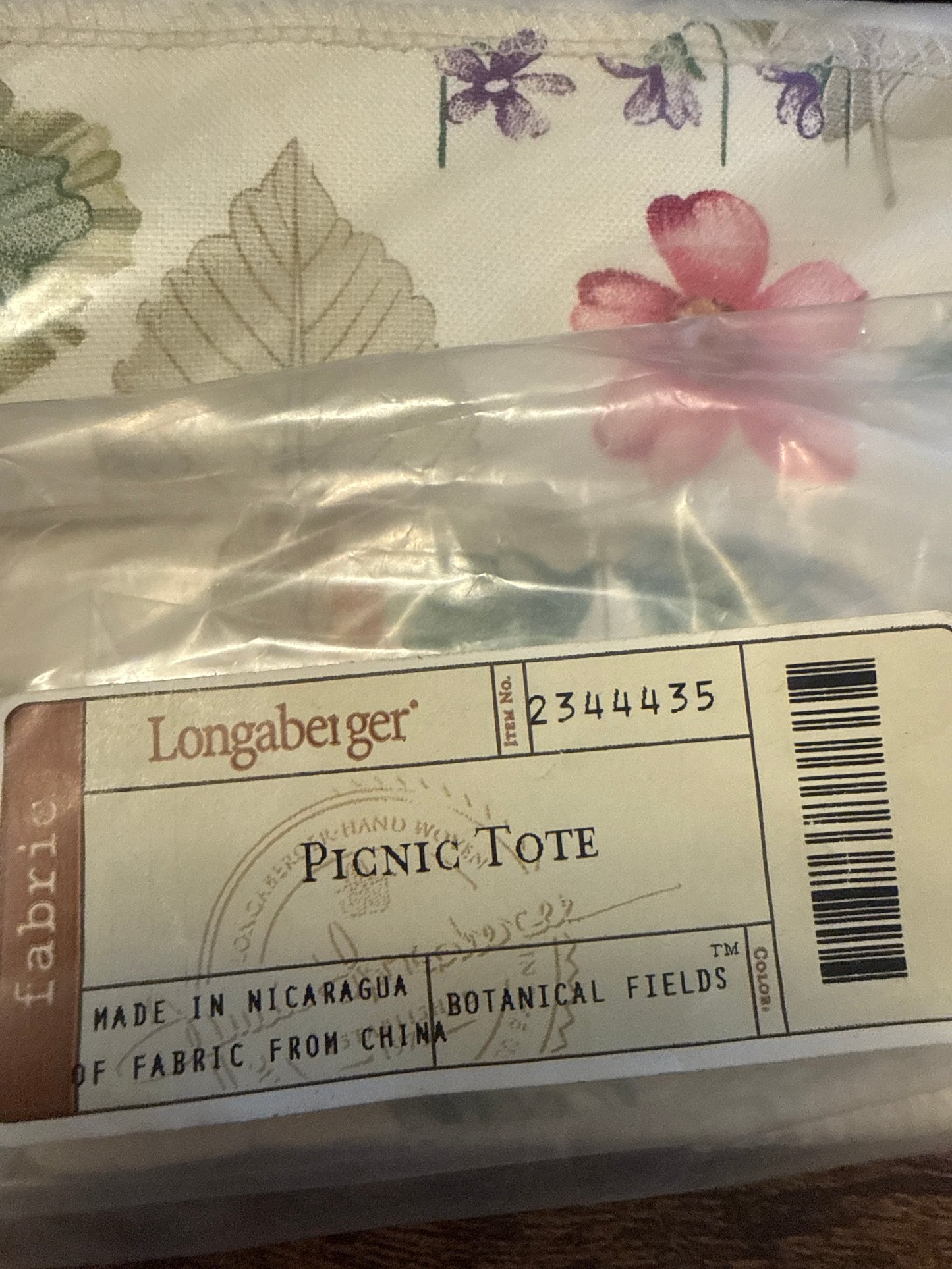 Longaberger picnic tote liner in botanical fields